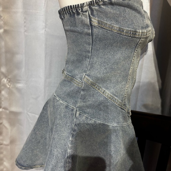Stylish Strapless Denim Dress - Picture 9 of 14